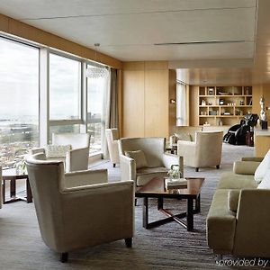 One-Bedroom King Suite